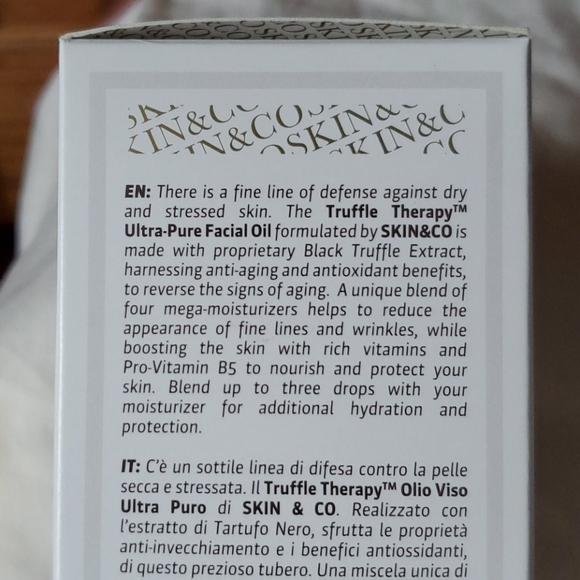 👑HOST PICK👑Skin&Co Truffle Ultra-Pure Facial Oil - Picture 2 of 3